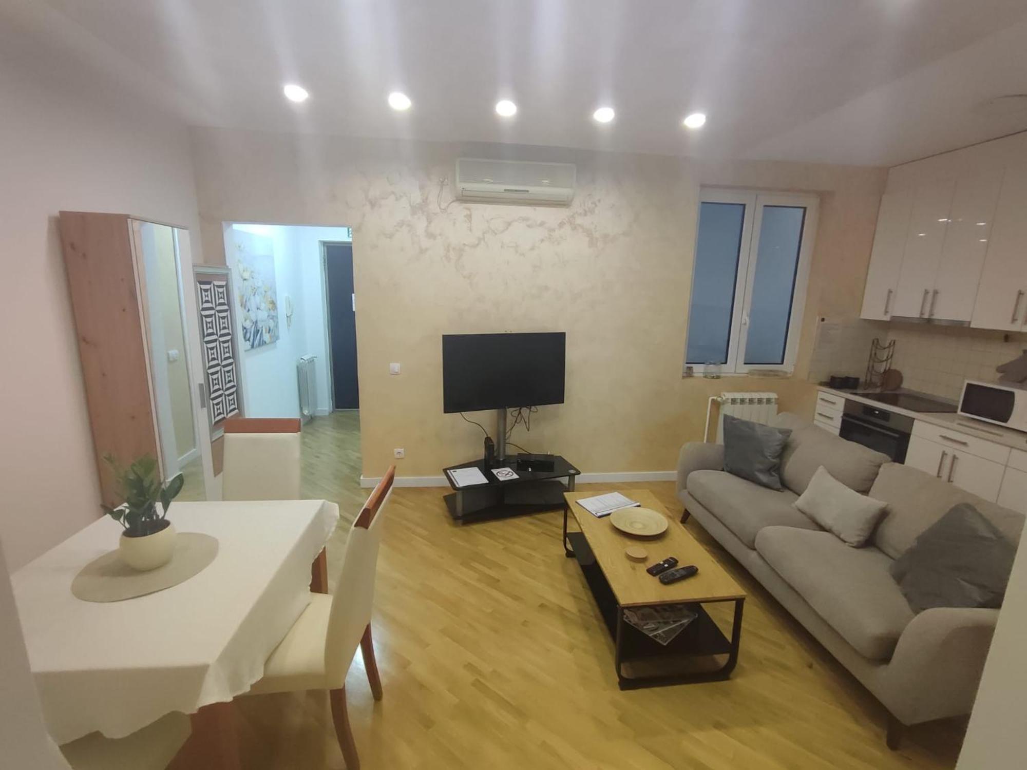 City Lights Lux Apartment Belgrade Exterior photo